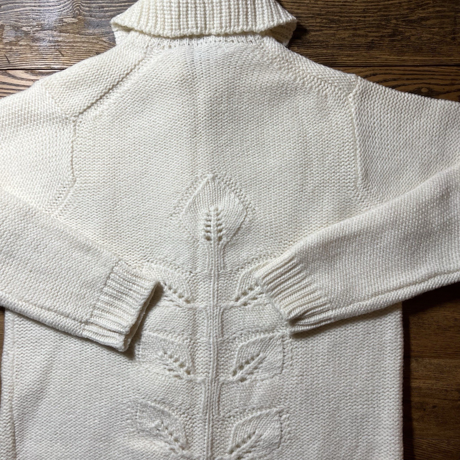 Vintage 60s Miles Sweaters Leaf Pattern Knit Cardigan Shawl Collar Wool Sweater