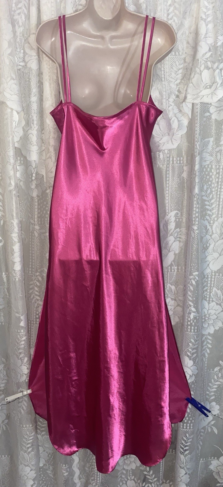 VTG SEXY M L Raspberry DEIDRE Satin Nightgown Negligee Gown w ROSETTE Hong Kong
