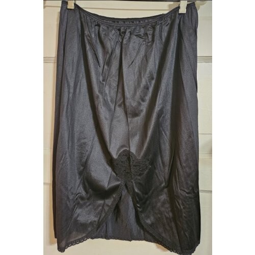 * Vintage JC PENNEY Black Lace Front Half Slip Ladies Medium 12 – 14