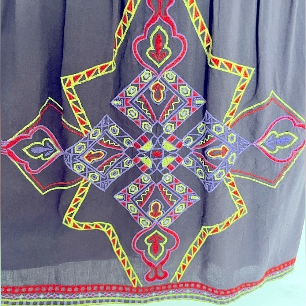 Flying Tomato Anthropologie Eastern Indian Floral Dress Size L