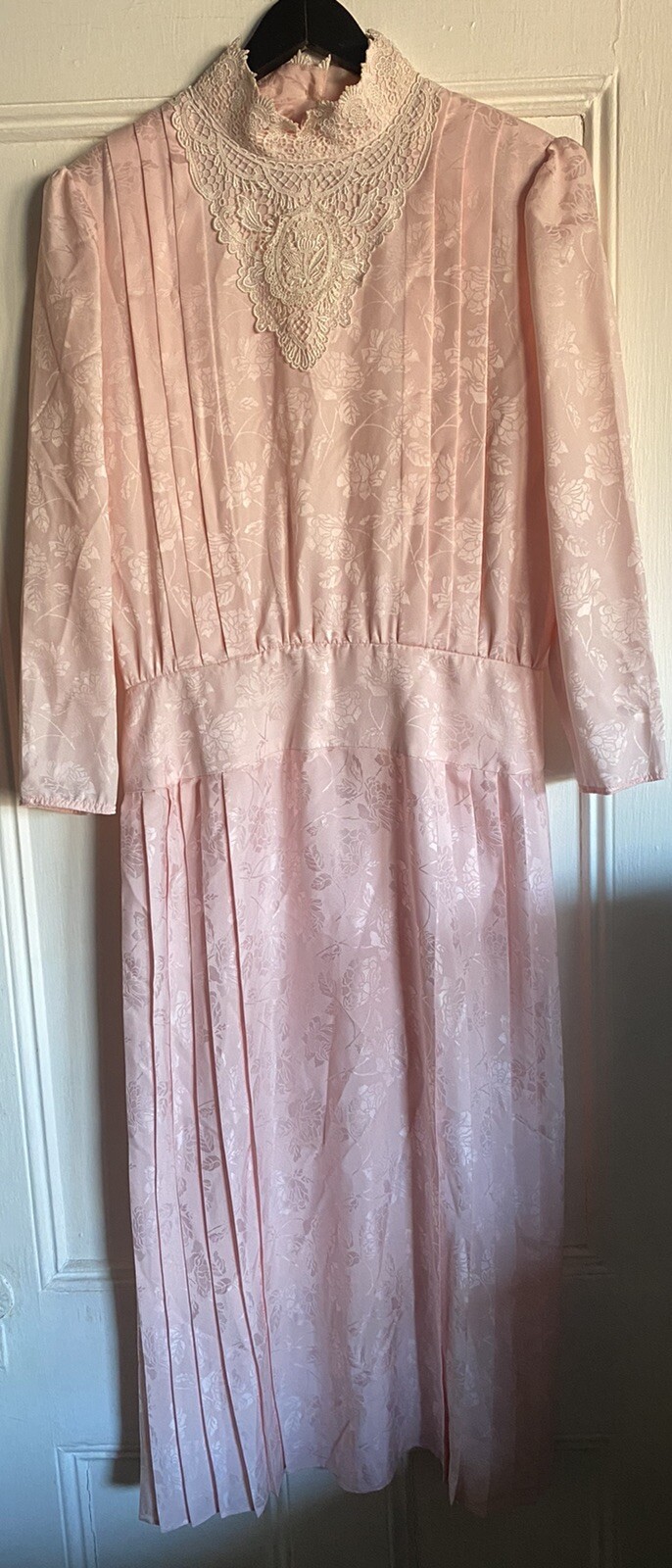 Vintage CC Courtenay Dress Pale Pink Lace Trim Pleats Maxi SZ 16 Wedding Church
