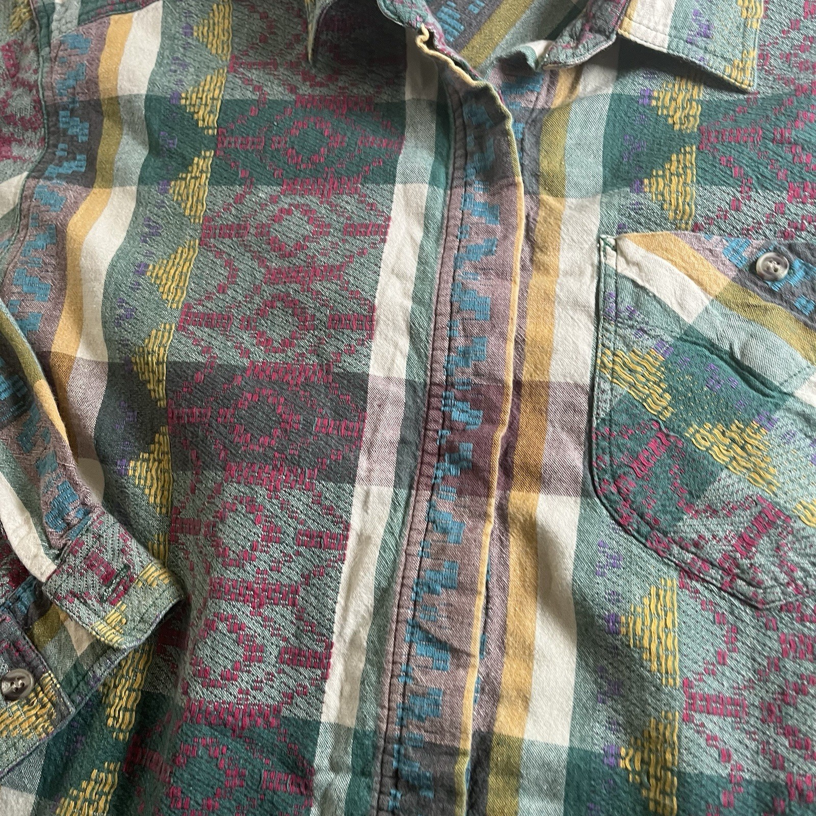 Cabin Creek vintage long sleeve button up Aztec shirt size XL, cotton Bangladesh
