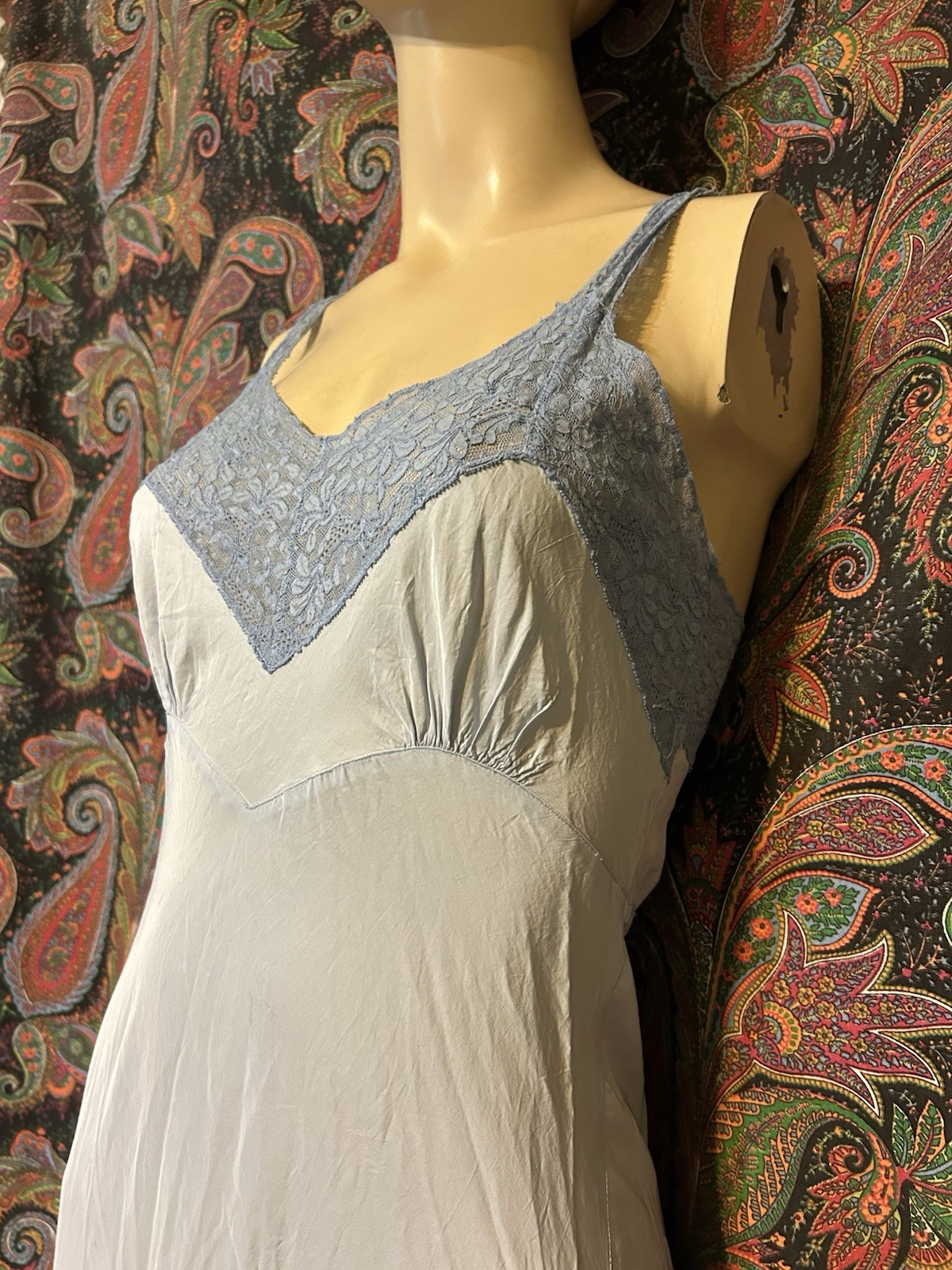 Vintage Elysee 1950&rsquo;s Blue Satin Empire Slip Nighty Lingerie (32-34)