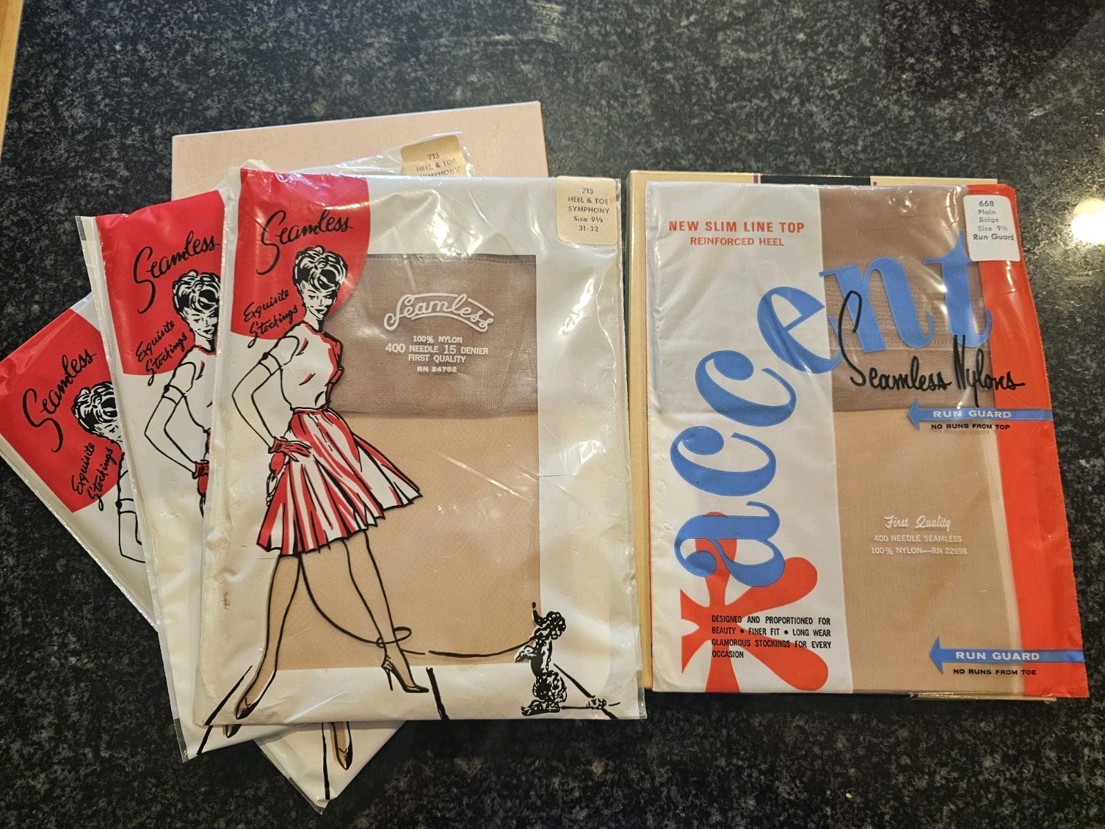 4 Pairs Vintage Seamless Nylon Stockings Nude Beige Size 9.5 NIP Symphony Accent