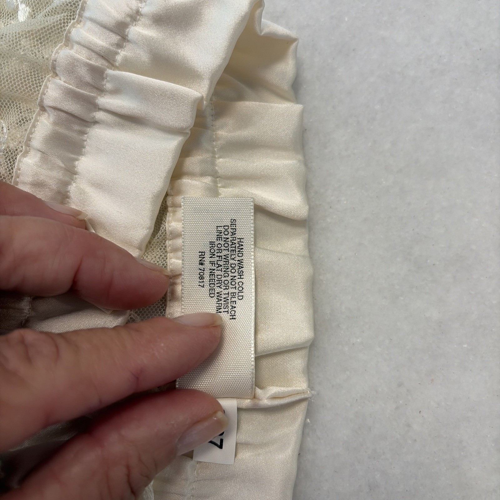 Vintage 90’s Victoria&rsquo;s Secret WEDDING LEG GARTER Cream Satin Lace One Size