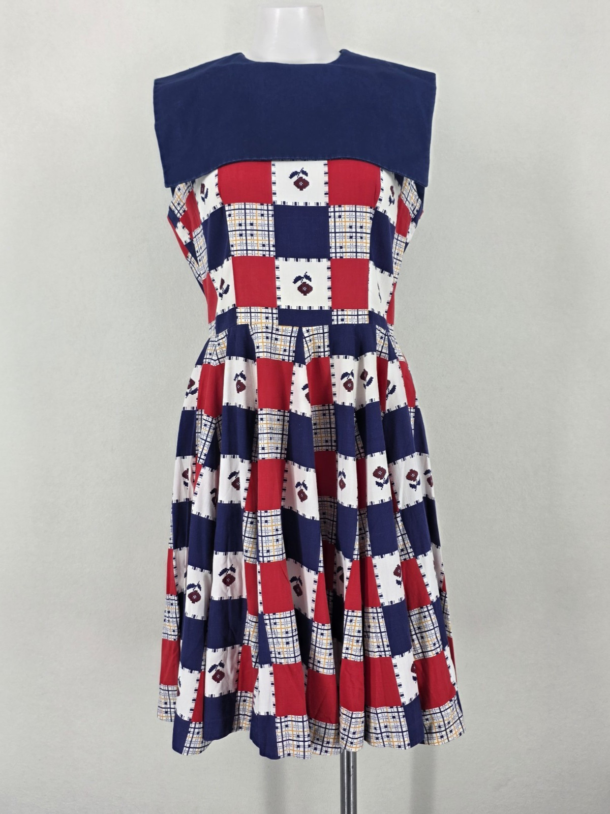 Vintage 70s Womens S/M Red White Blue Knee Length Sailor Homemade Dress