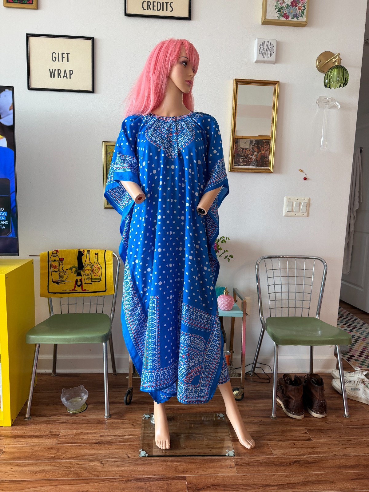 🦋 Vtg 70s Blue Polka Dot Kaftan Maxi Dress Goddess Hostess MuuMuu Batwing OS