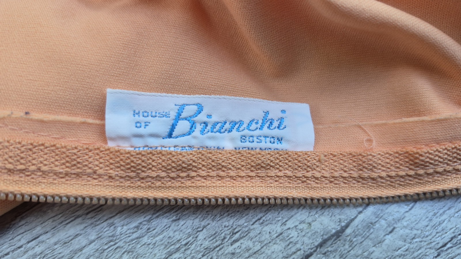 Vintage 1970s HOUSE OF BIANCHI Peach Maxi Dress Disco Jersey – Size S – EUC