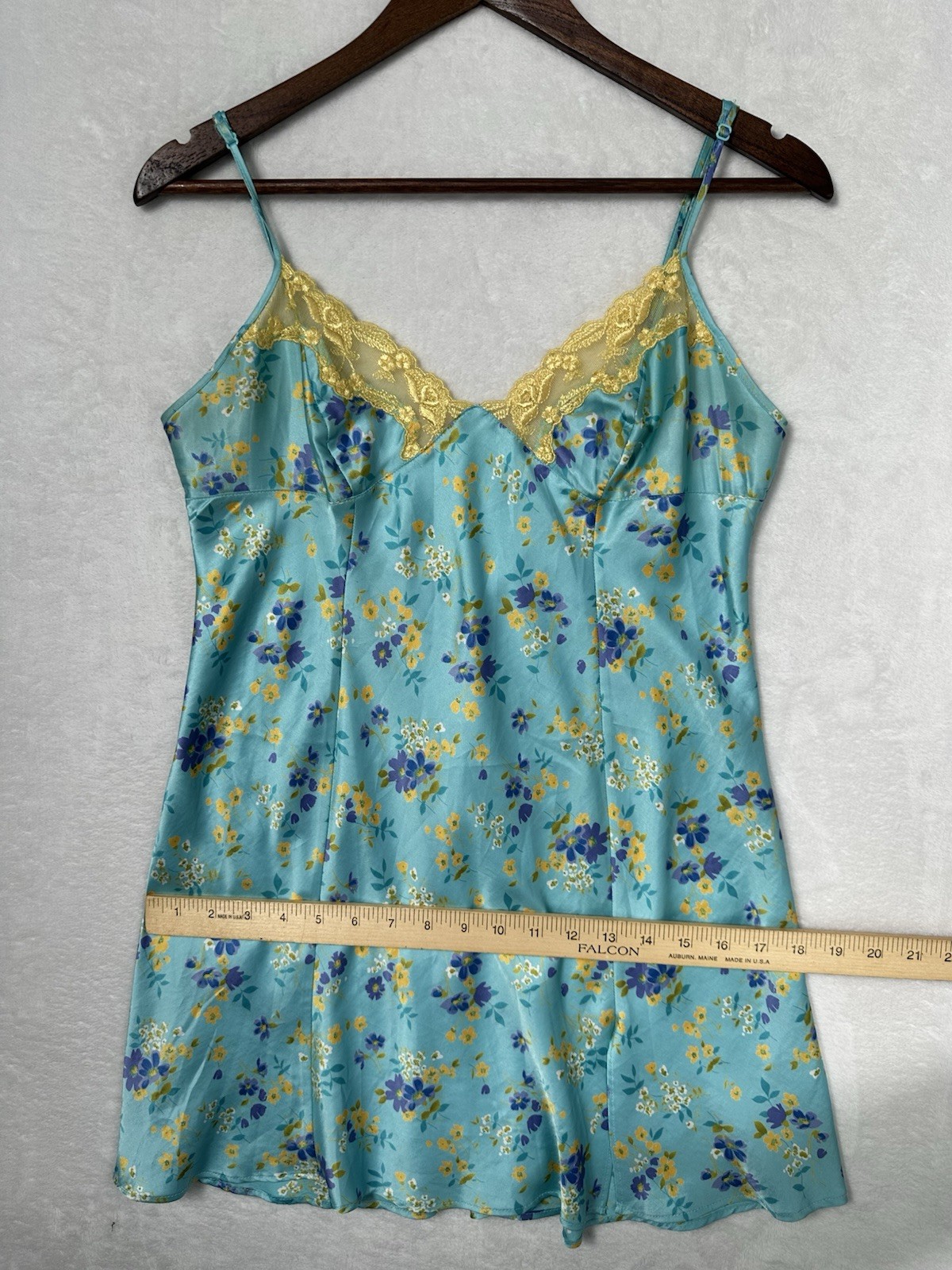 Vintage Y2K Victoria’s Secret Colorful Floral Lace Slip Dress Chemise Sz M 2001