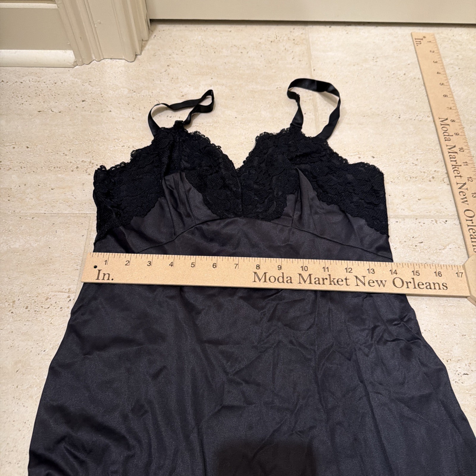 Vintage Pine hurts Lingerie woman’s 1950s black full slip dress Sz 36 SM Adjusts