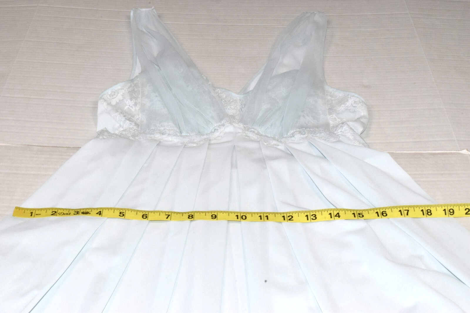 Vintage Nightgown Vanity Fair Size 34 50s Powder Blue Nylon Sheen Lace Bodice