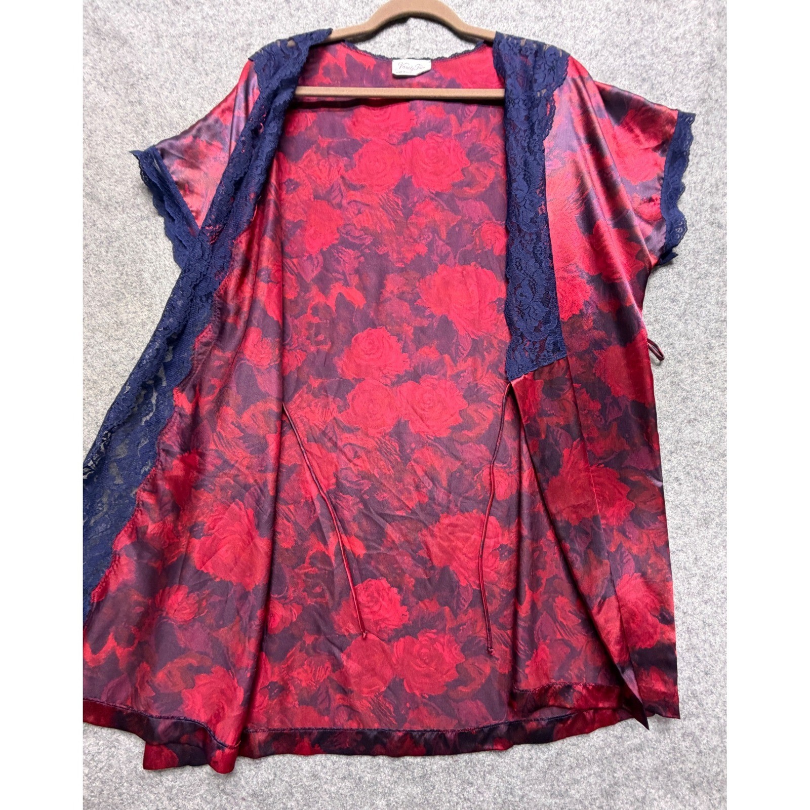 Vintage Vanity Fair Red Rose Floral Satin Lace Nightgown Made in USA Large