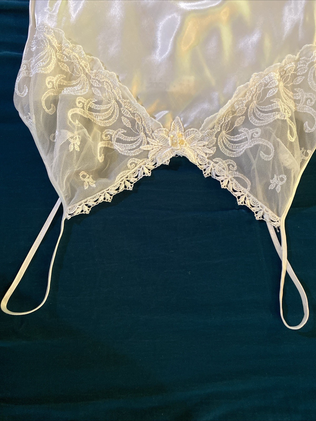Vintage Val Mode Size S Ivory Polyester Satin With Lace