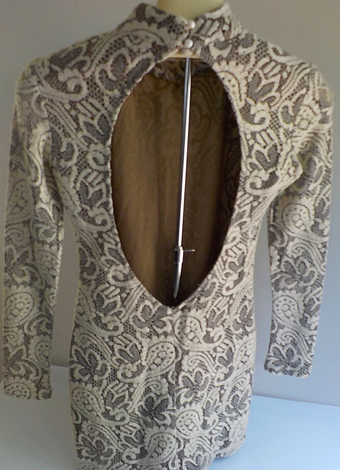 PINS and NEEDLES Sheer Knit Overlay Open Plunging Back Tan and Ivory SZ SMALL