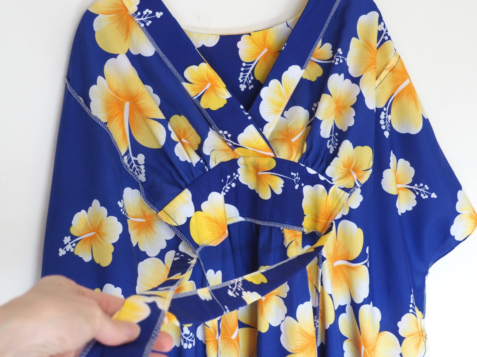 Vintage Hilo Hattie Caftan Kimono Style Blue Hibiscus Hawaiian Maxi Dress Poly