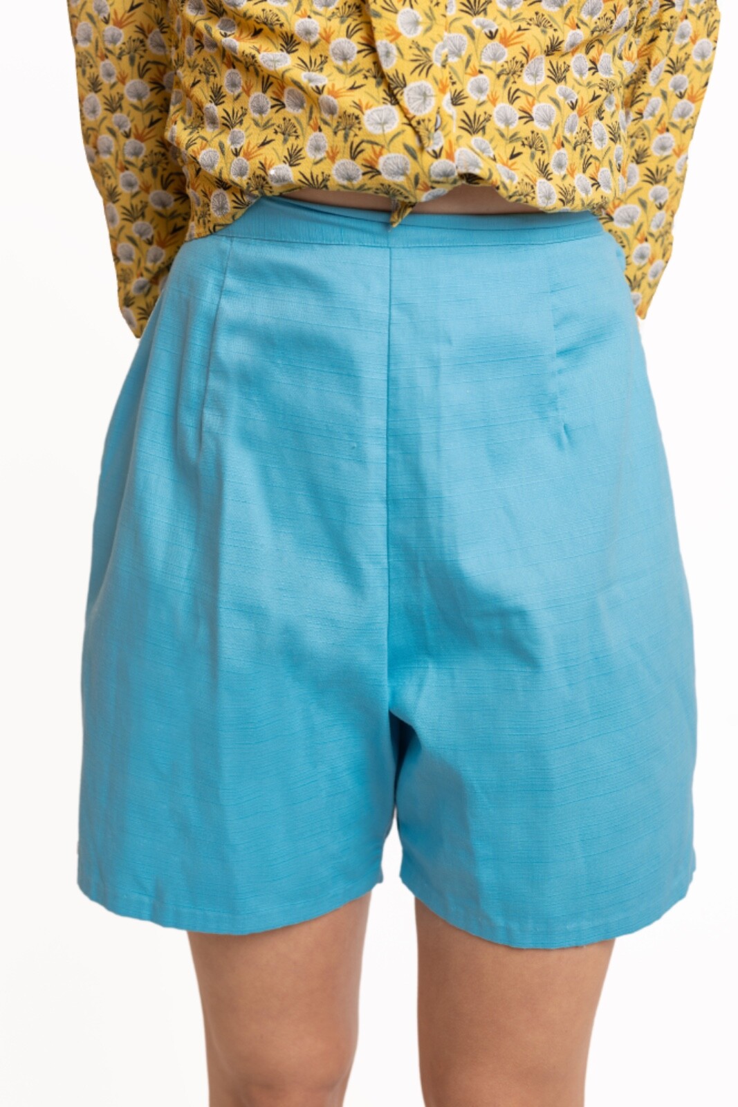 Vintage 1960&rsquo;s Casual Blue Jamaica Shorts Made in Hong Kong