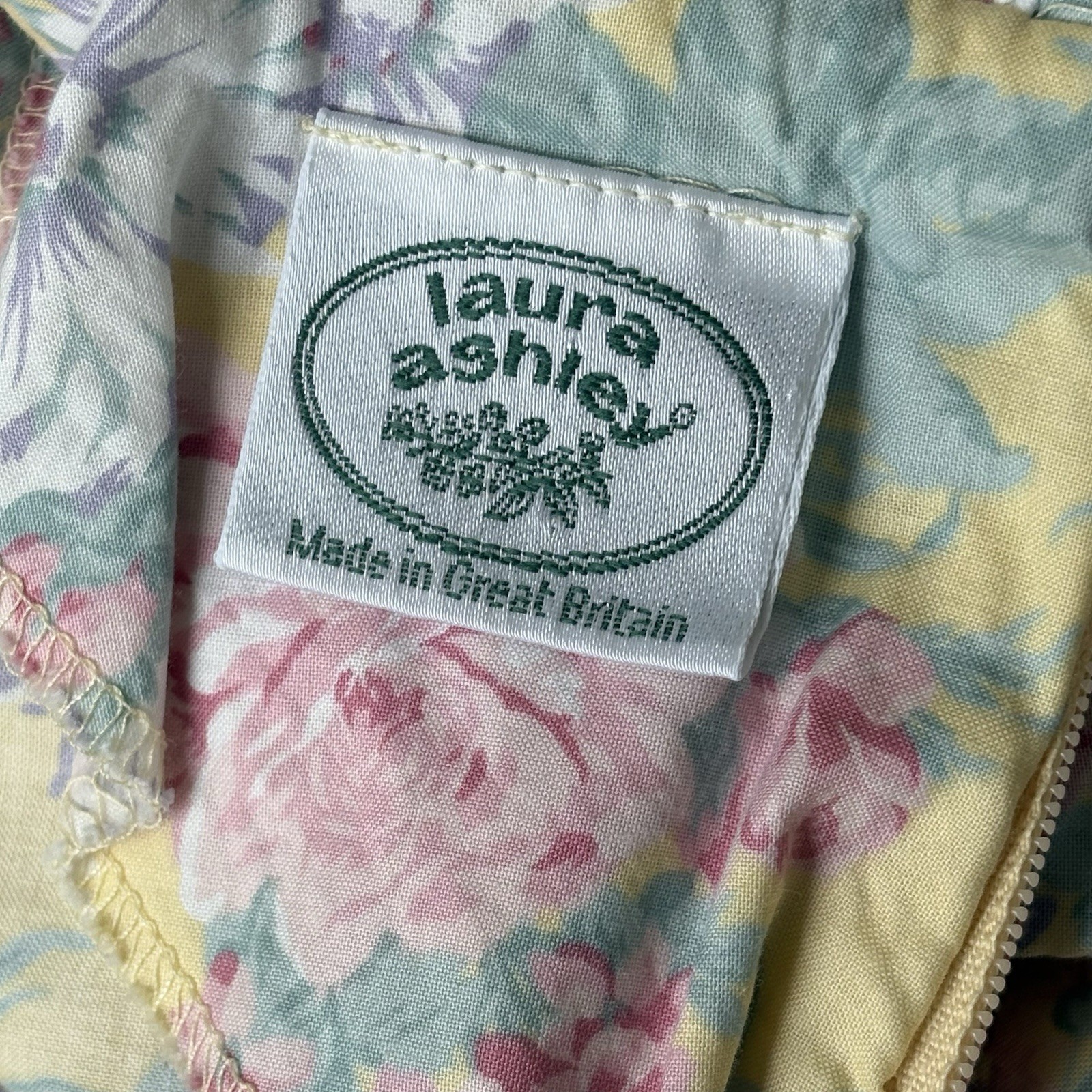Vintage 80’s Laura Ashley Roses & Daisies Yellow Sailor Dress S/M Cottagecore