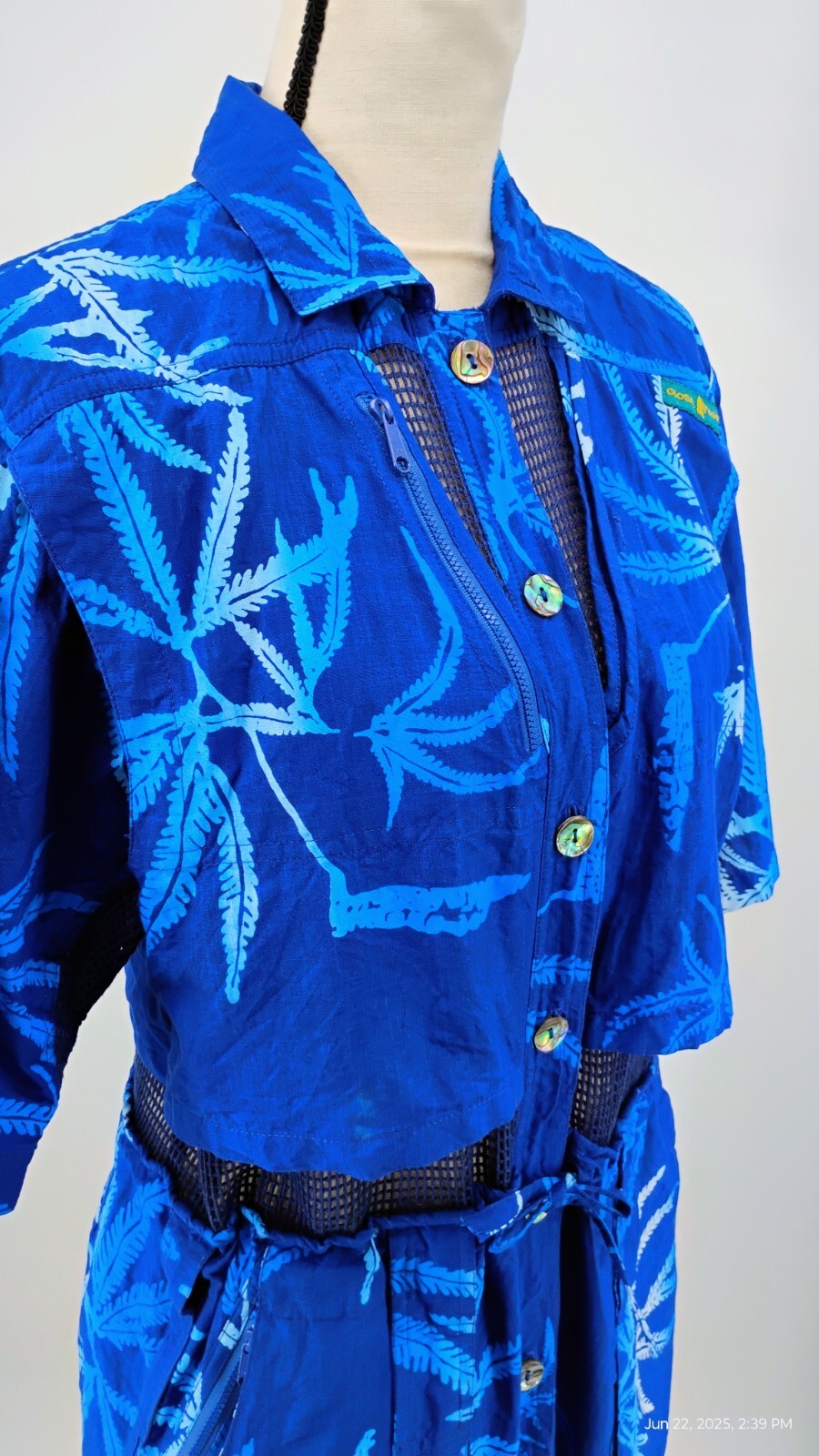 Global Kiwis Dress Vented Button Up Zip Pockets Mesh 100% Cotton Blue Tropical M