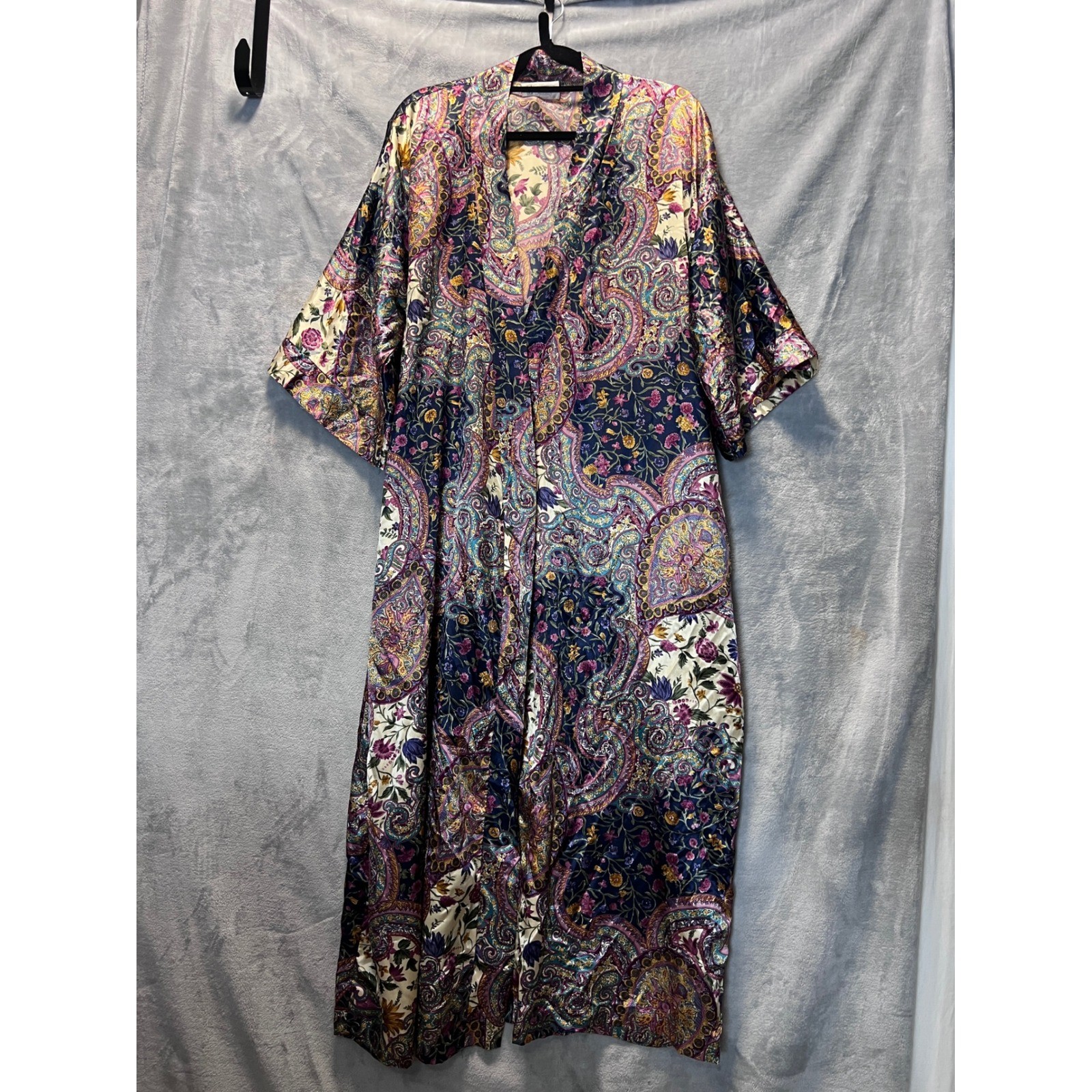 Vintage Dynasty Robe Kimono Paisley Floral Satin Duster Large Multi-Color 433545