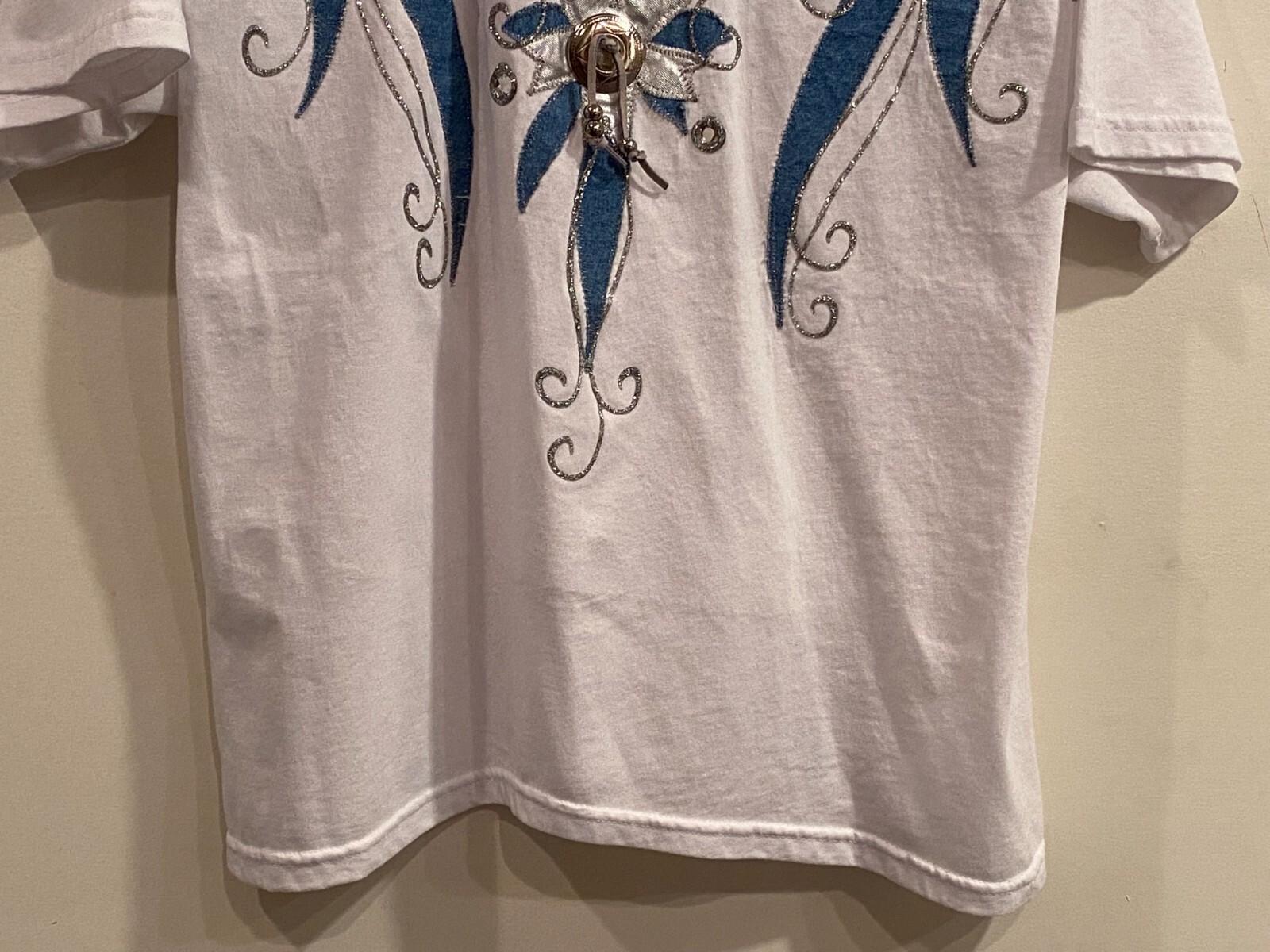 Vintage White Polyester & Cotton T Shirt Decorated w/Denim Applique & Rhinestone