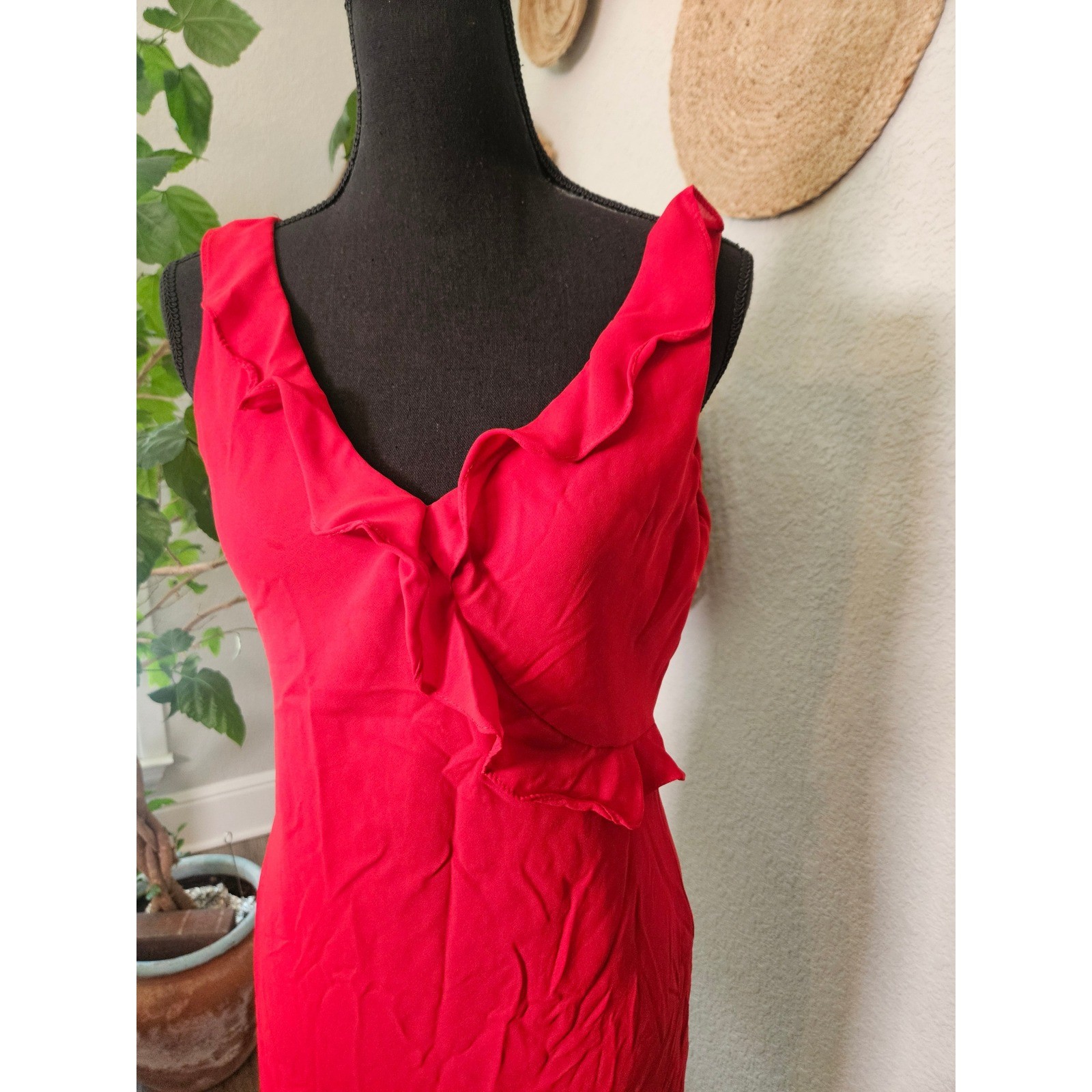 Vintage Breakin Loose Red Ruffle V-Neck Midi Dress Sleeveless 9/10 Made in USA