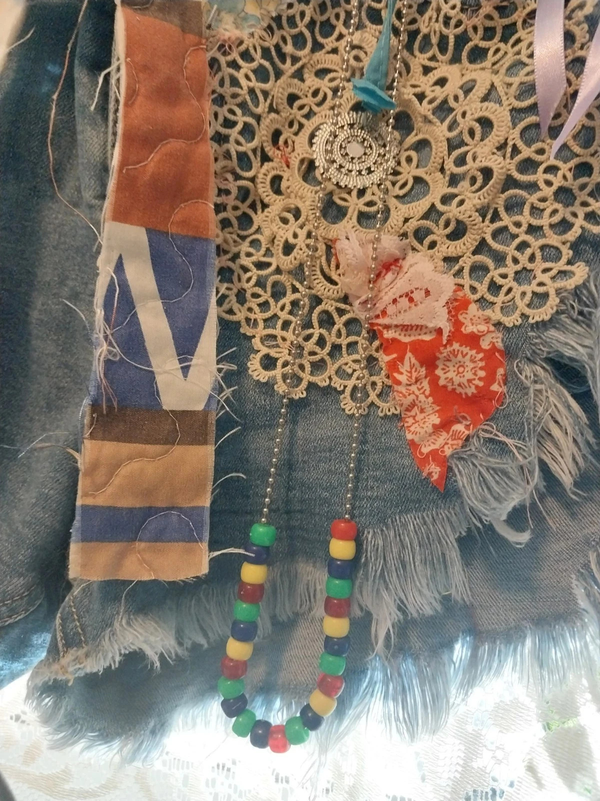 Vtg FRINGE CROCHET REWORKED ART TO WEAR DENIM SHORTS PATCHWORK BOHO HIPPY S