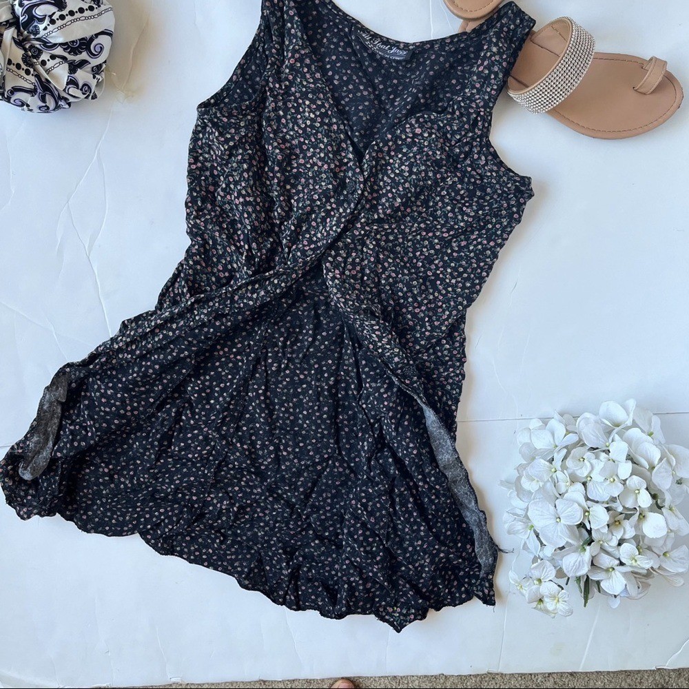 Vintage Y2K inspired All That Jazz Sleeveless Floral Dress