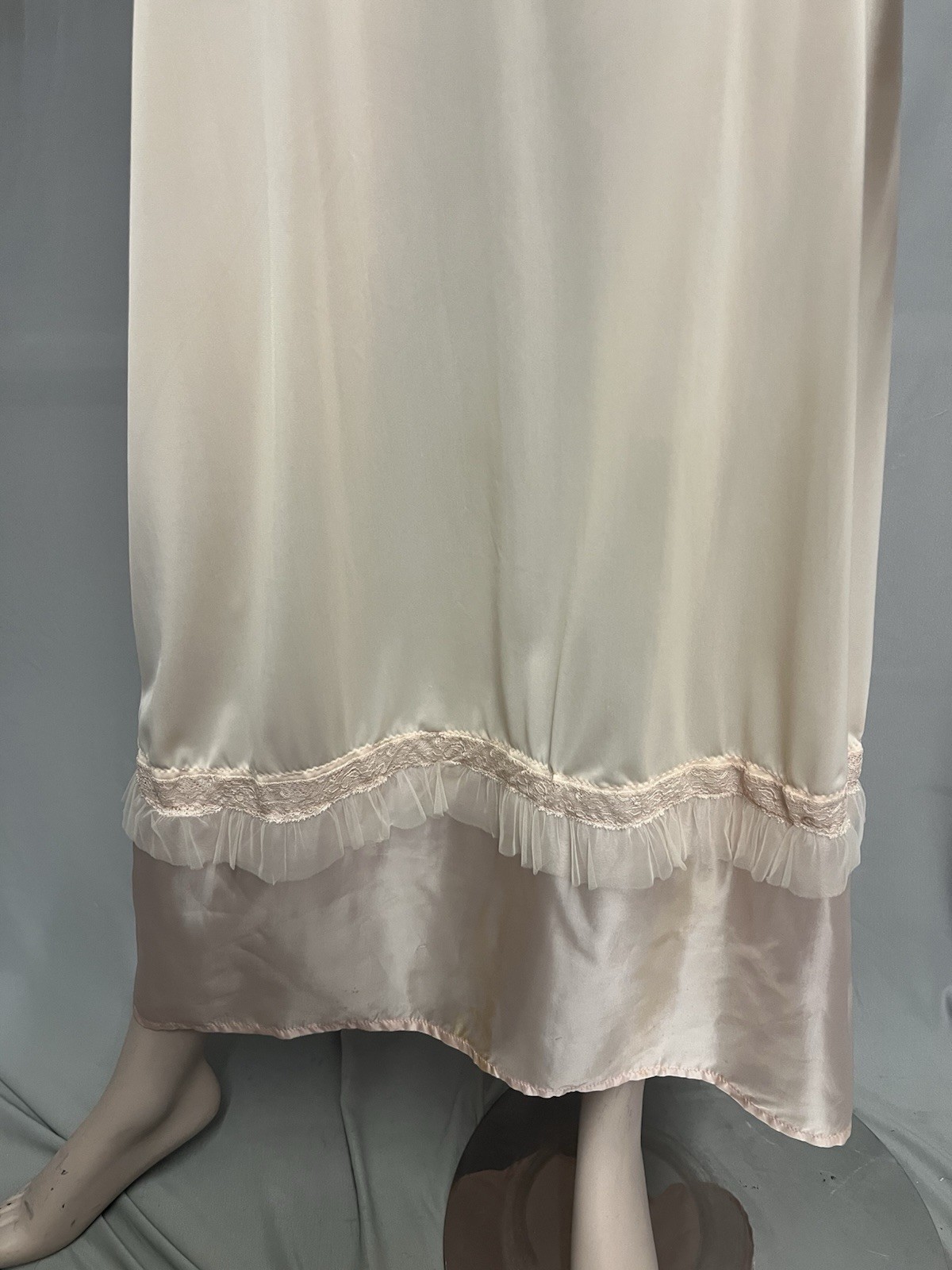 1950’s – 1960’s Nylon Full Slip