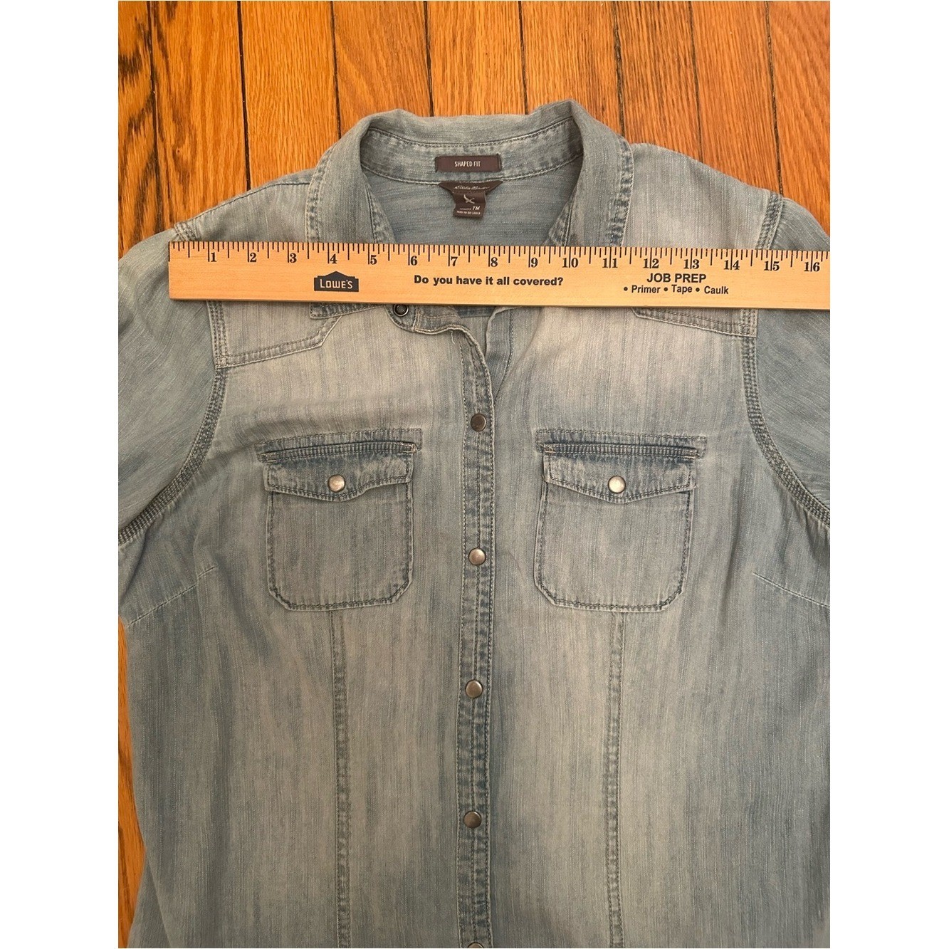 Eddie Bauer Shaped Fit Chambray Snap Button Shirt Women&rsquo;s Medium Tall Weste 1155
