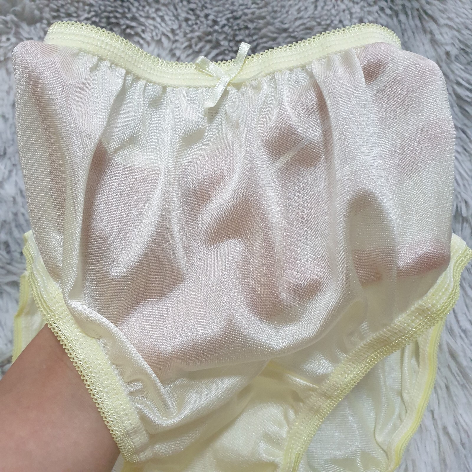 Vintage Silky Nylon Panties Sheer Yellow Bikini Soft Brief Size 7-8 Hip 38-42&Prime;