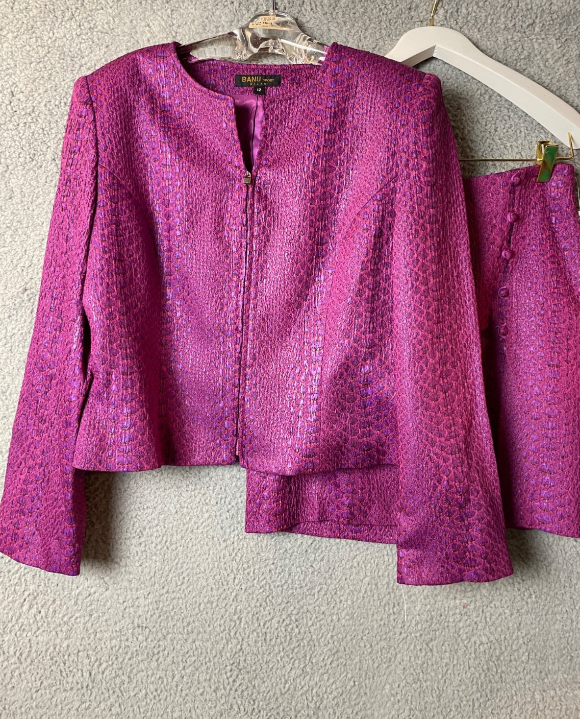 Vintage Banu Sport Milan Suit Jacket Skirt Womens 12 Fuchsia Purple Snake Print