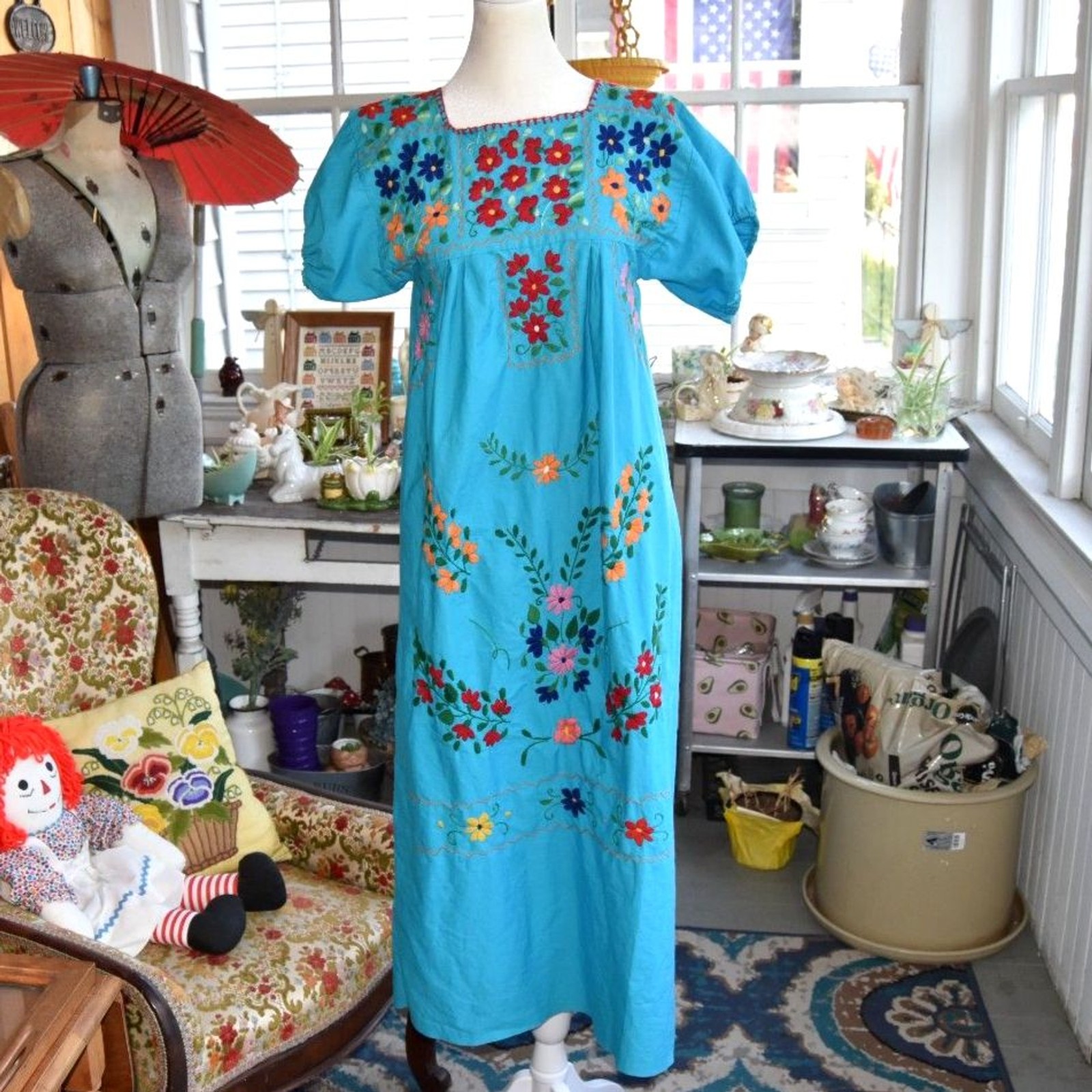 Vintage Hand Embroidered Mexican Dress Blue Floral Folk Art Boho XS S
