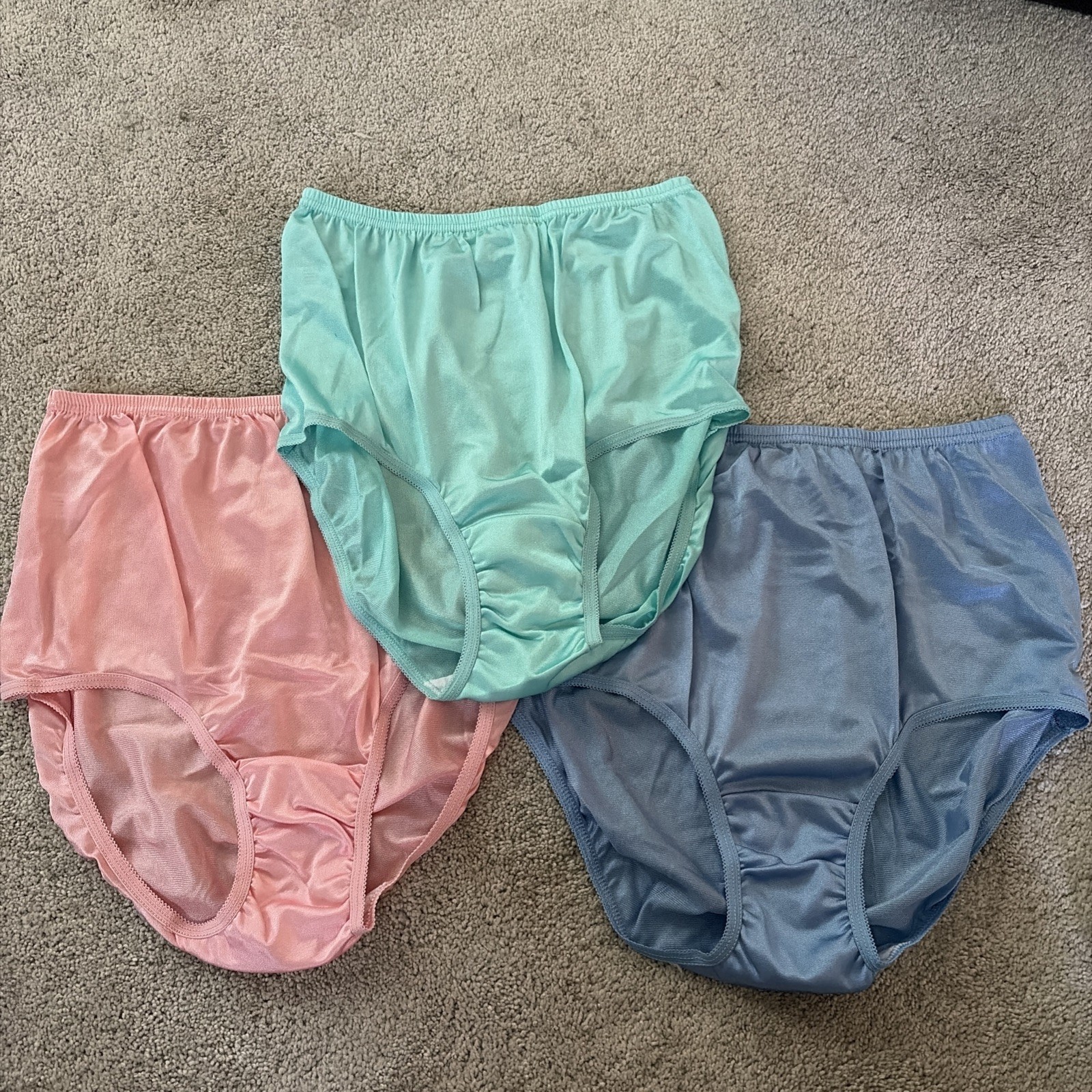 Vintage 3 pack Lady Blair 100% Nylon Granny Panties Sheer Silky Shiny 8 NWOT