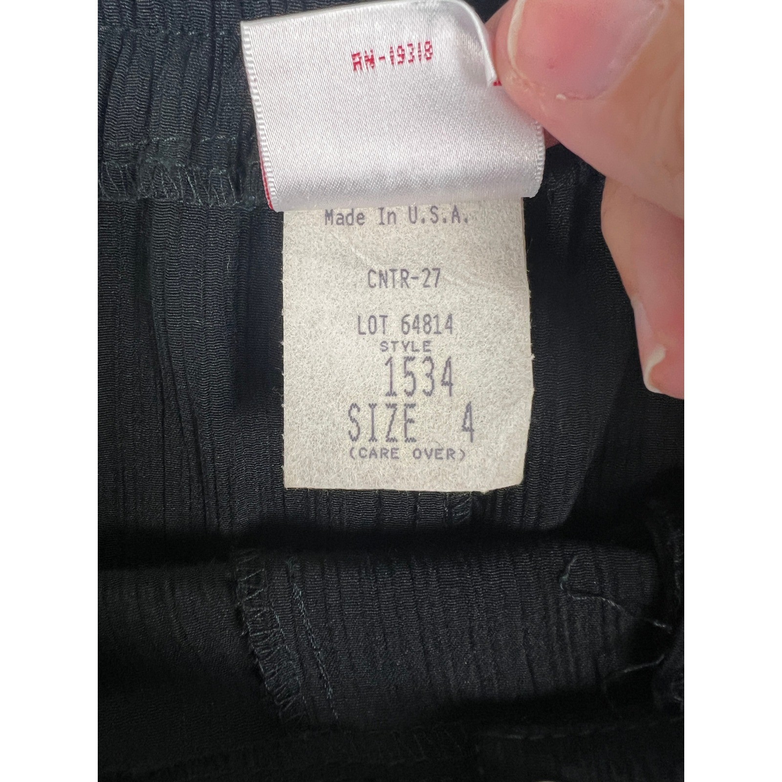 Vintage Pleated High Waist Shorts Minimalist Dark Academia Black Rayon XS/0/2