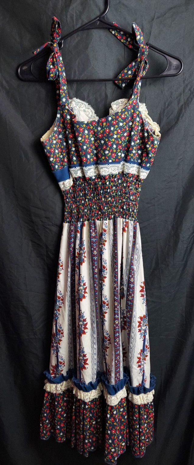 1970&rsquo;s Da AlCa Lacey Ruffled Floral Cottagecore Dress Size 9-10