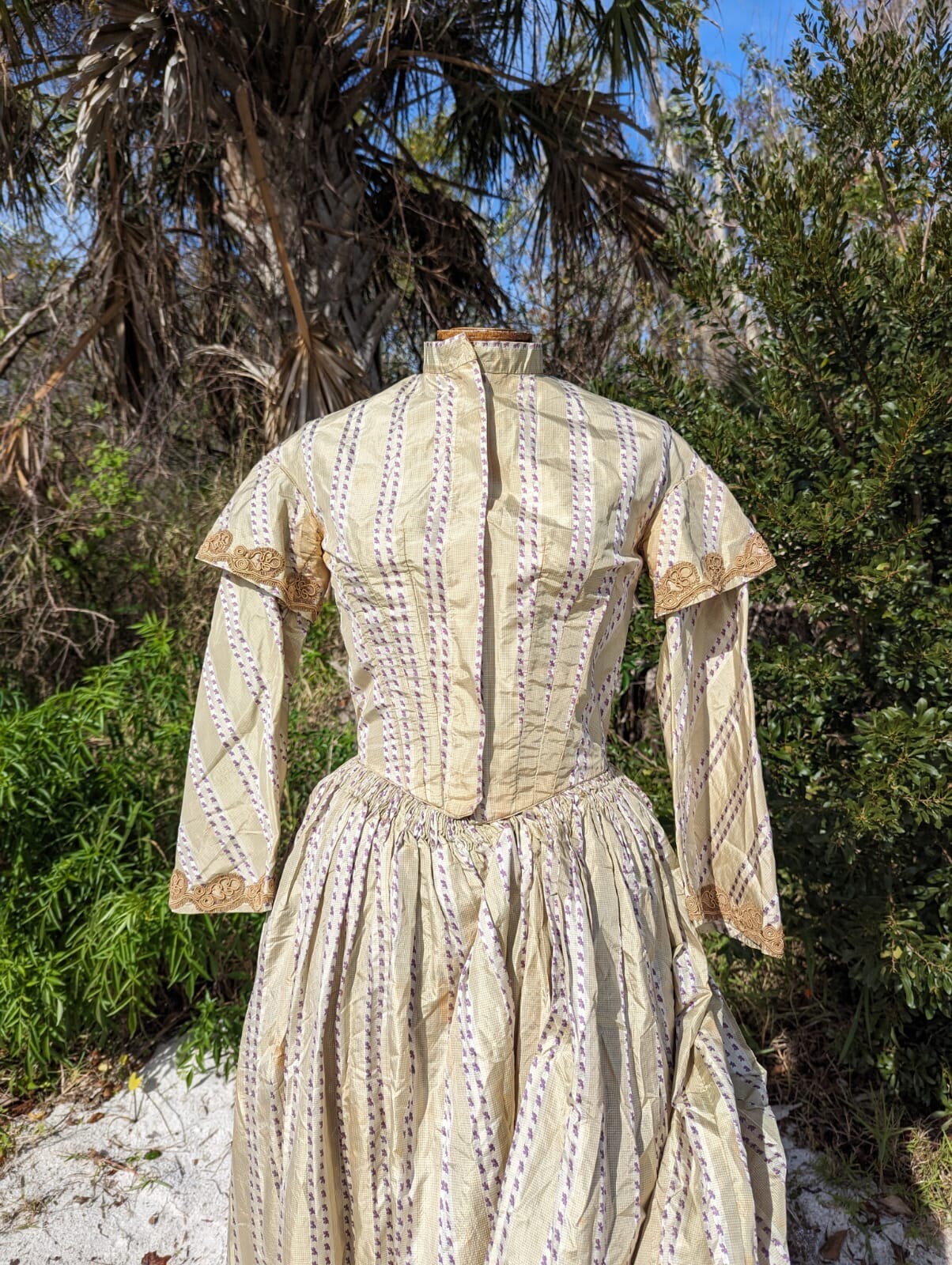 1840’S STRIPED SILK TAFFETA DRESS W/ EPAULET TOPPED PAGODA BELL SLEEVES