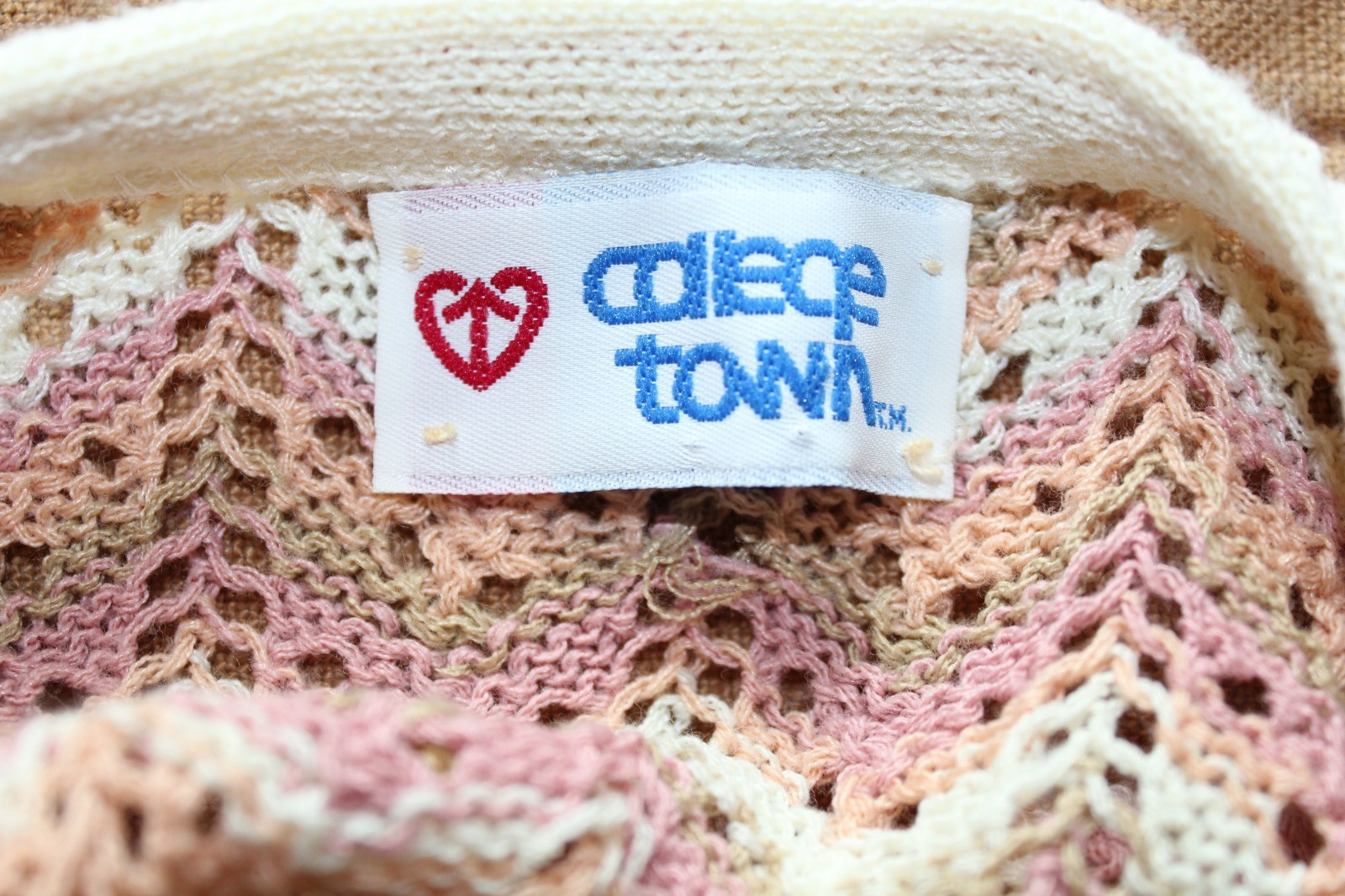 VTG College Town Chevron Knit Sweater Small Pink Cream Open Knit 70s Retro S XS