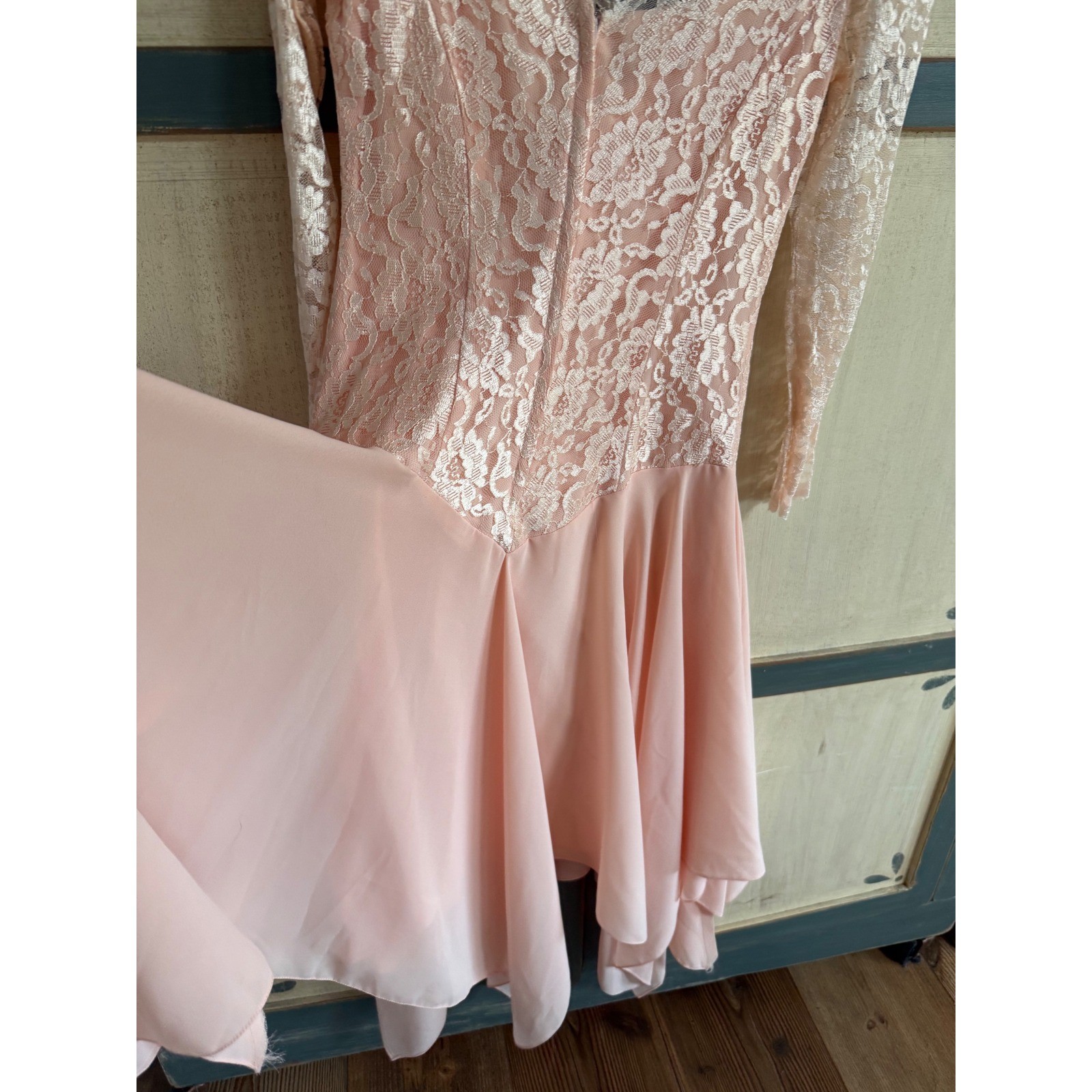Vintage JCPenney Lace Chiffon Handkerchief Hem Dress Peach Pink 80s 90s Fairy