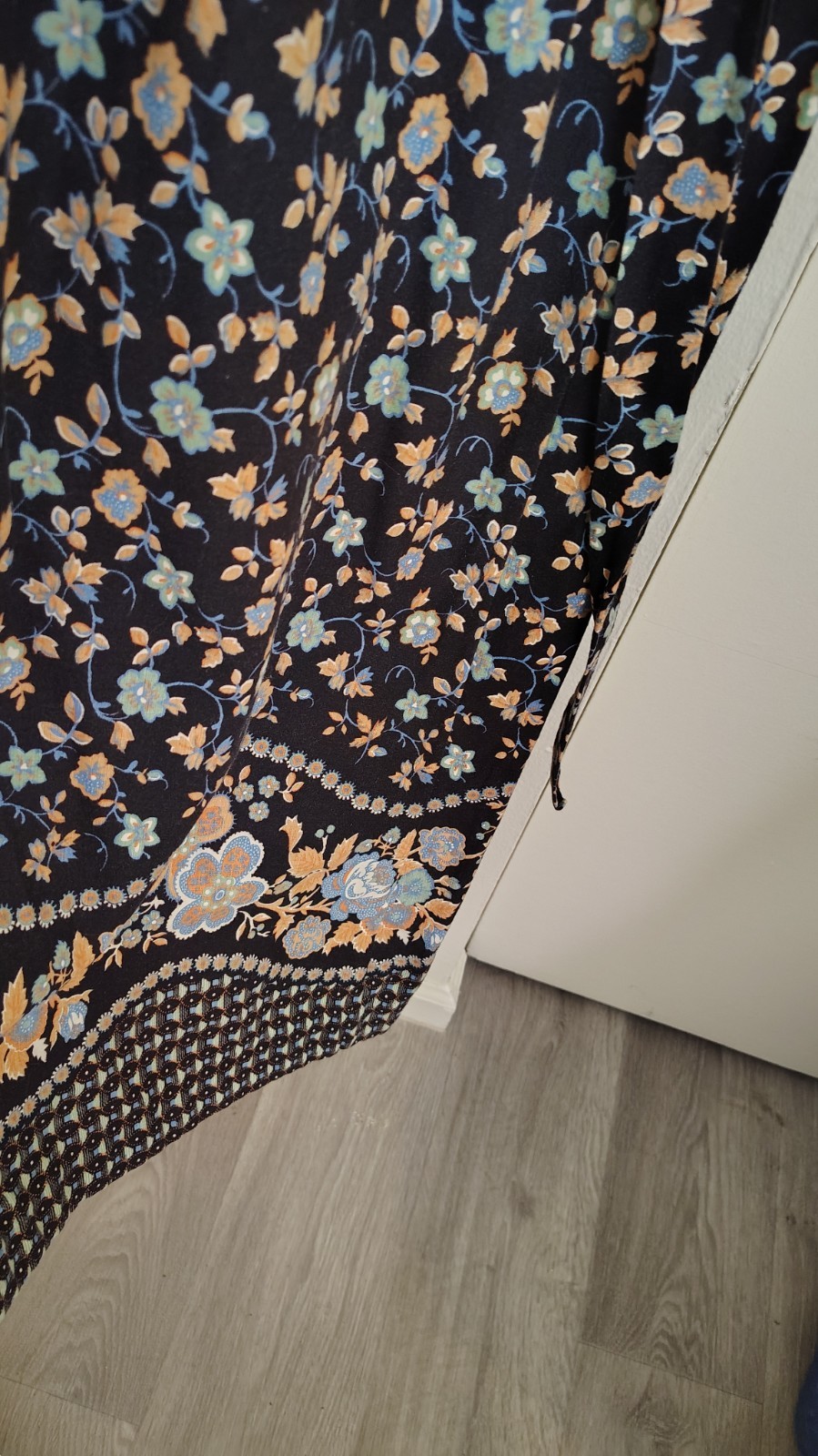Vintage Gilead Floral Maxi Dress 1970&rsquo;s Bell Sleeves Women&rsquo;s Full Length Medium