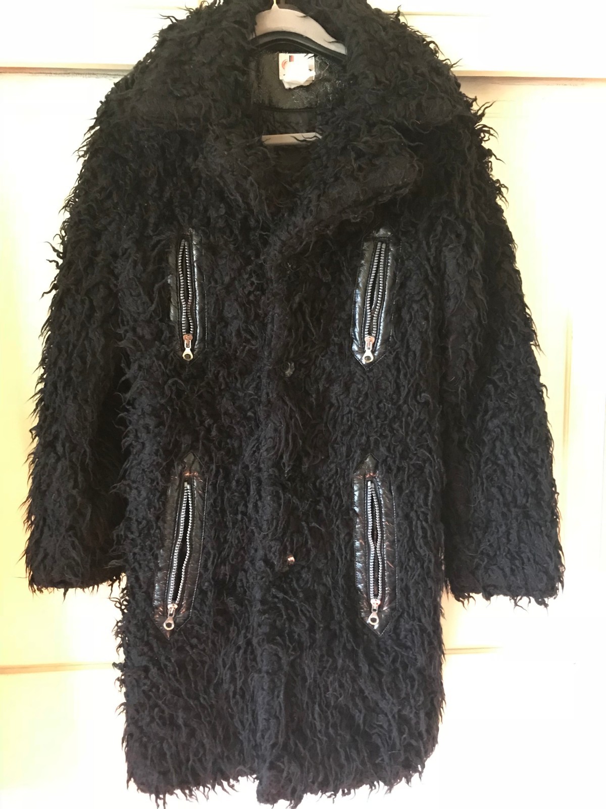 UNIQUE Vintage Diesel Female Black Faux Fur Coat 1994