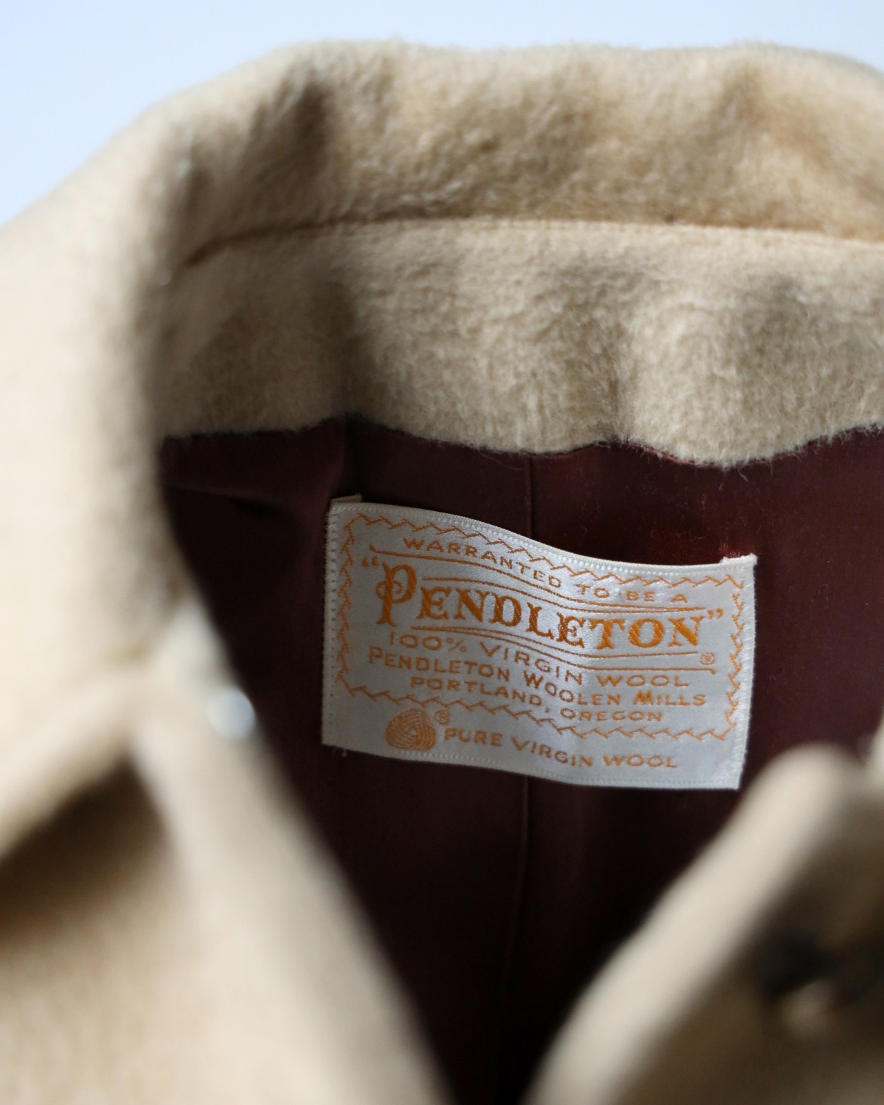 Vintage Pendleton Ladies Cape Coat Virgin Wool Tan – 1960s – Size 12 – Large