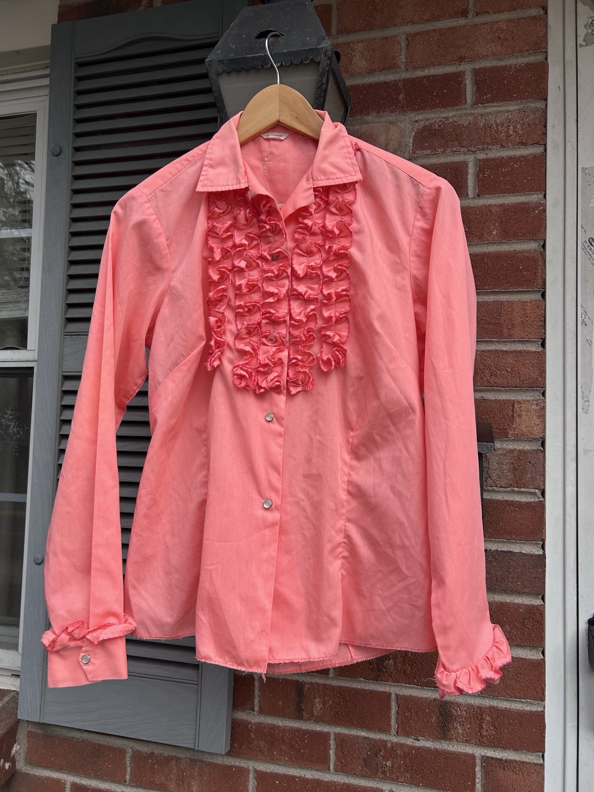 VTG 60s 70s Western Wear Pearl Snap Rockabilly Women’s Ruffled Tuxedo Shirt M