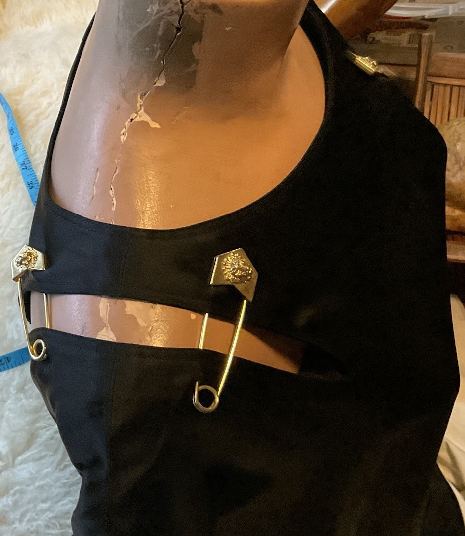 Vintage 80’s Giovanni Versace Versus Little Black six Lion Head Pin Italy Dress