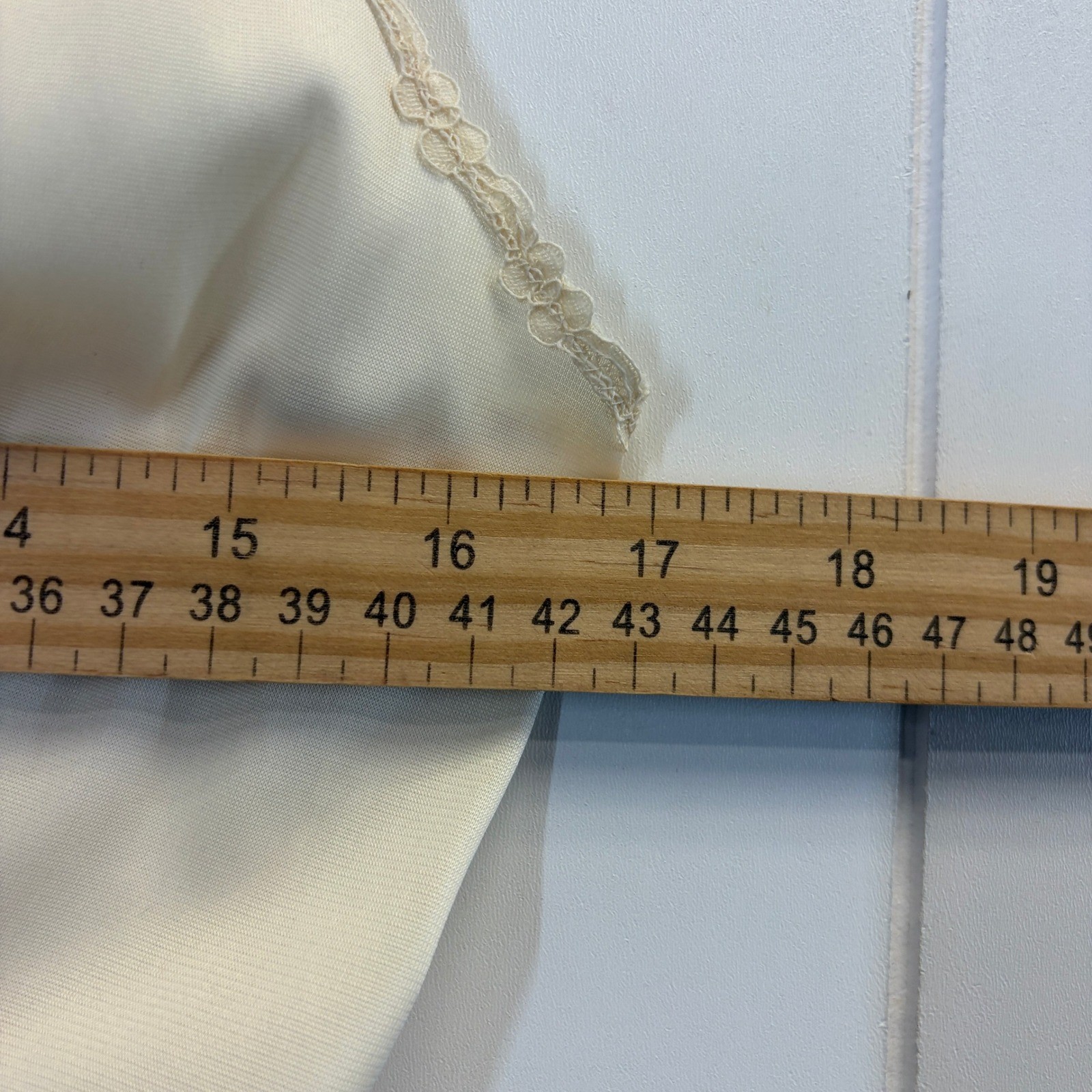 Vintage Olga 60s Regency Classic Lingerie Full Slip Dress Women Size M Coquette