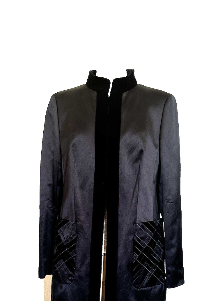 1990s Vtg Escada Black Silk with Velvet Trim Evening Dress Opera Coat – Size 40