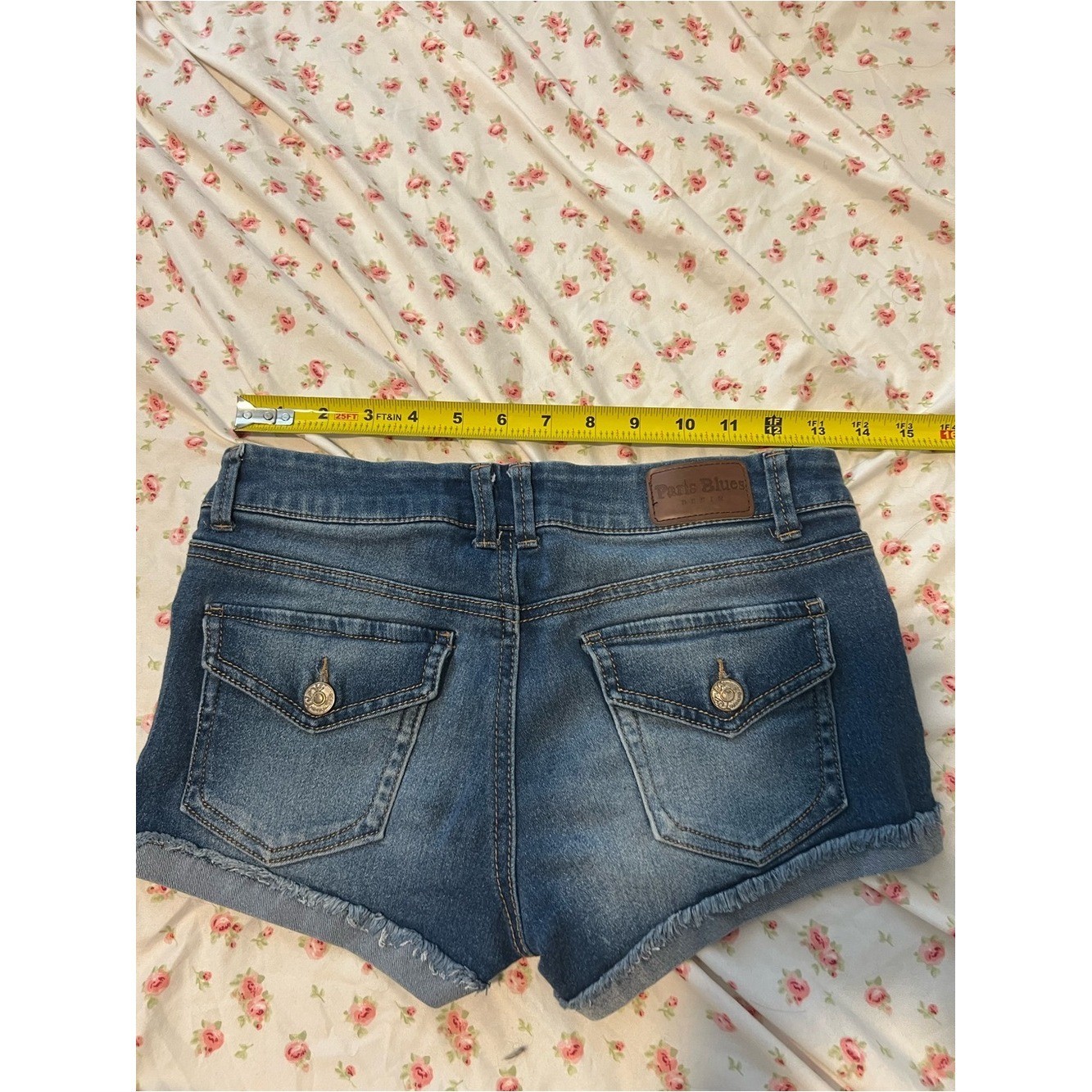 vintage paris blue low rise denim shorts with cute butt pockets