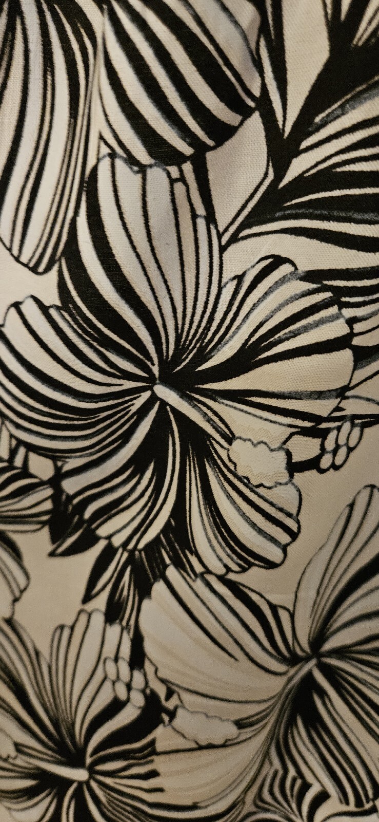 Vintage 1970s / 1980s Cotton Blend Hawiian Floral House Dress As Pictured