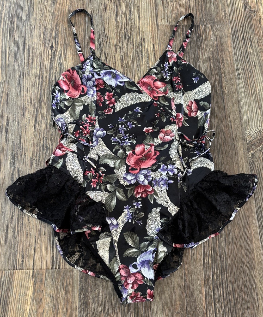 Vtg Victorias Secret Gold Label Satin Floral Teddy Lingerie NO SIZE TAG Lace 90s