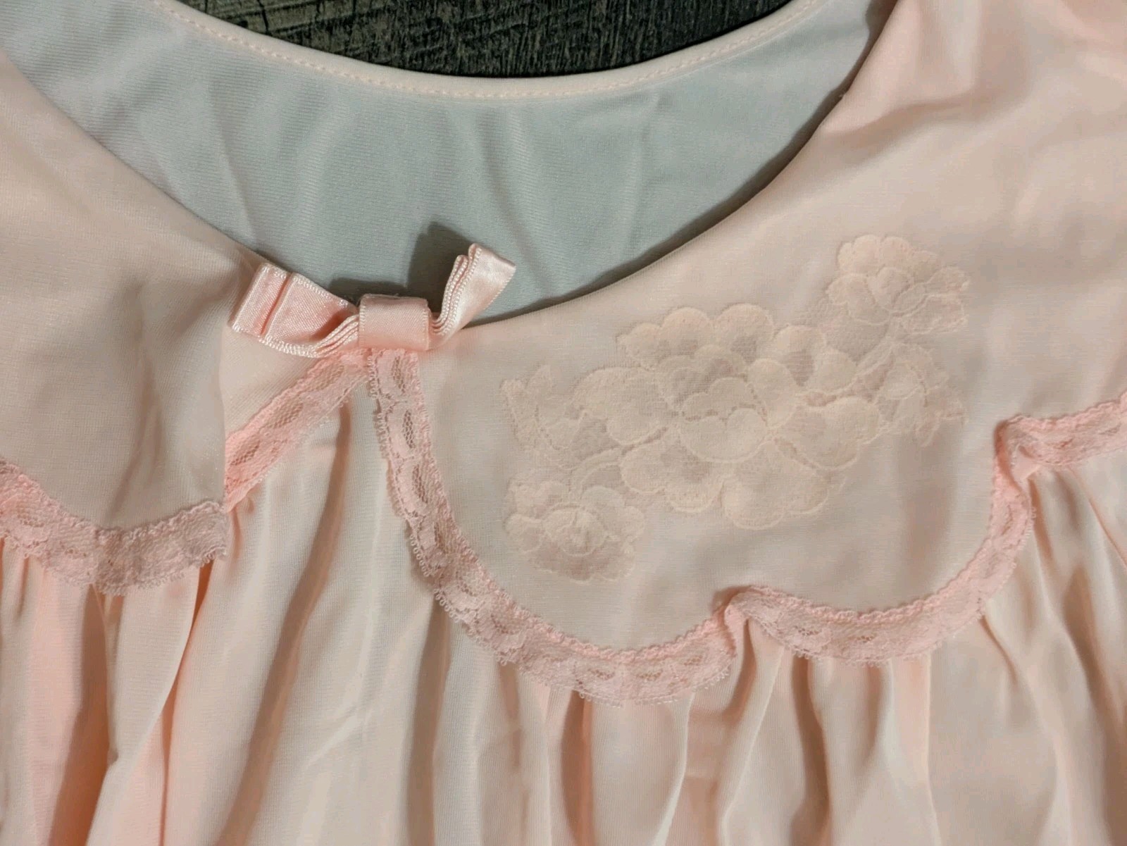 VTG Shadowline Nightgown Medium Pink Nylon Lace Flutter Cap Sleeve Coquette USA