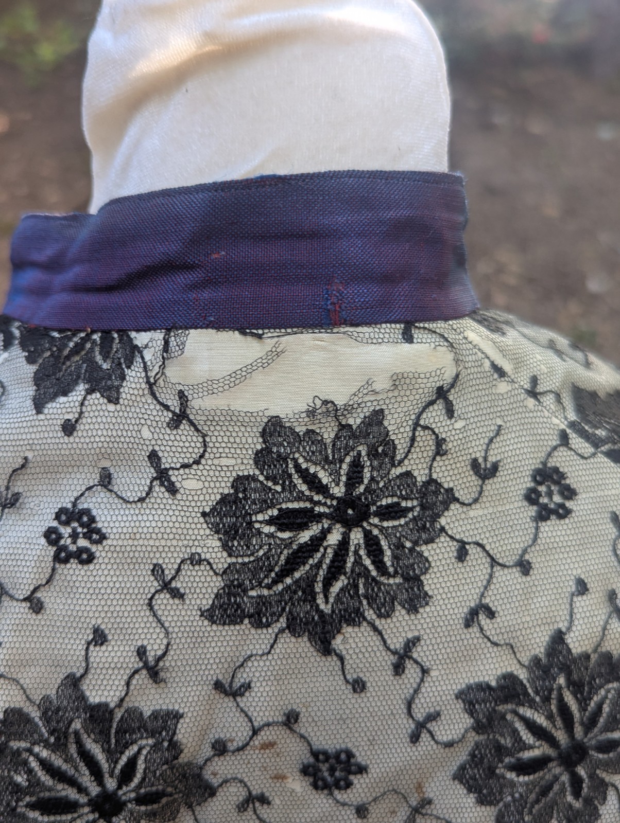 Antique Victorian Silk Bodice Purple Leg-O-Mutton Sleeves Lace Yoke Study Piece